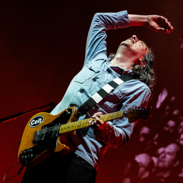 Entre “Capitão Romance” e “Chasing Cars”: a magia da primeira noite do North Music Festival